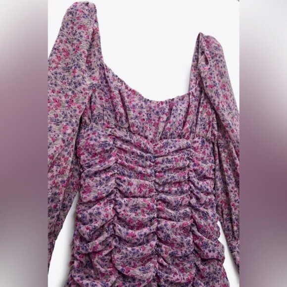 Blogger Fav ZARA FLORAL PRINTED DRESS WITH DRAPING Size Medium - Picture 3 of 15
